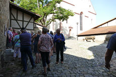 Sankt Crescentius on Tour in Ostheim und auf dem Kreuzberg (Foto: Karl-Franz Thiede)